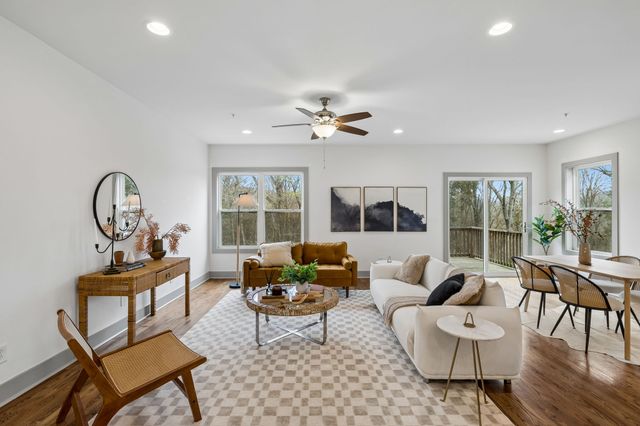 720 Flint Ridge Dr, Whites Creek, TN 37189