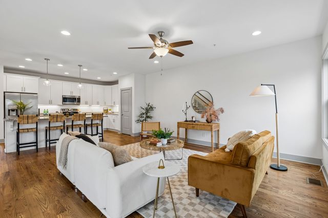 720 Flint Ridge Dr, Whites Creek, TN 37189