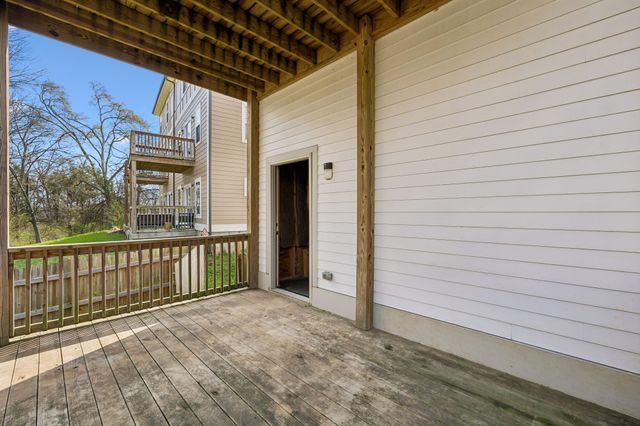 720 Flint Ridge Dr, Whites Creek, TN 37189