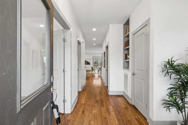 720 Flint Ridge Dr, Whites Creek, TN 37189