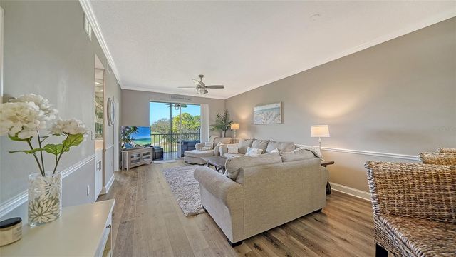 8750 OLDE HICKORY AVENUE 9207, Sarasota, FL 34238