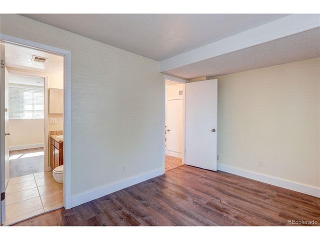 3853 S Genoa Ct C, Aurora, CO 80013