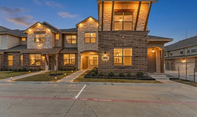 3604 Aaron Place, Denton, TX 76226