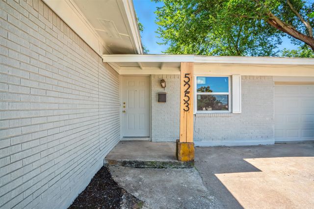 5253 Trail Lake Drive, Fort Worth, TX 76133