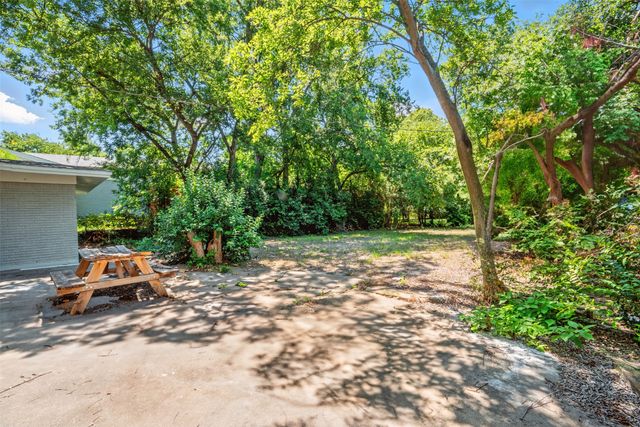 5253 Trail Lake Drive, Fort Worth, TX 76133