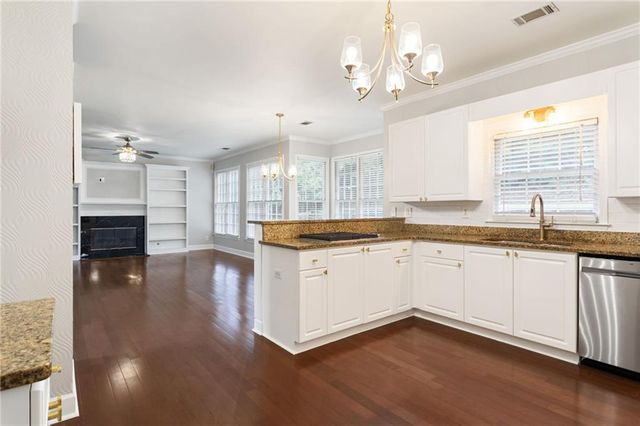 1841 Lake Cove Drive SW, Atlanta, GA 30331