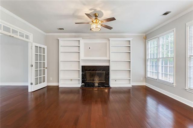 1841 Lake Cove Drive SW, Atlanta, GA 30331