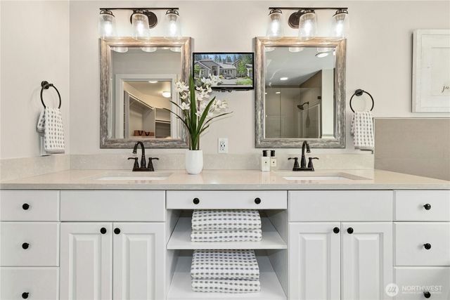 8804 221st Avenue NE, Redmond, WA 98053