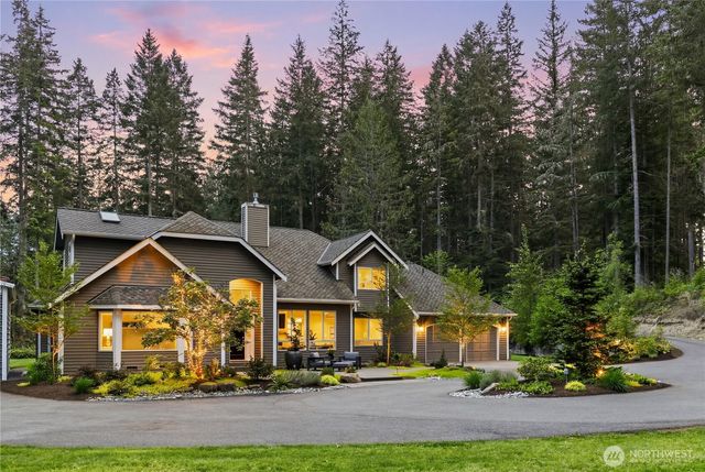 8804 221st Avenue NE, Redmond, WA 98053