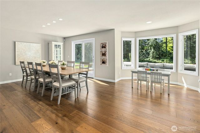 8804 221st Avenue NE, Redmond, WA 98053