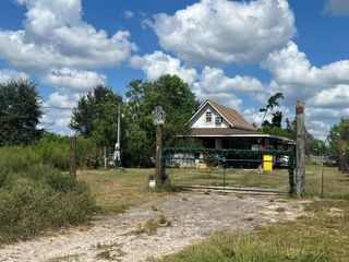 756 County Road 5003, Cleveland, TX 77327