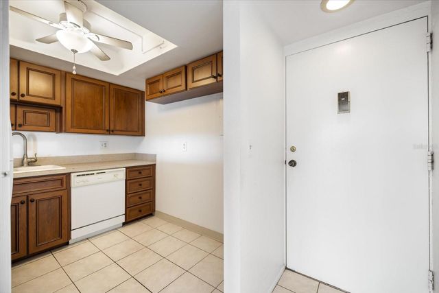618 BIRD BAY DRIVE S 317, Venice, FL 34285