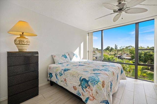 618 BIRD BAY DRIVE S 317, Venice, FL 34285