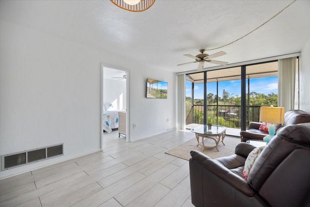 618 BIRD BAY DRIVE S 317, Venice, FL 34285
