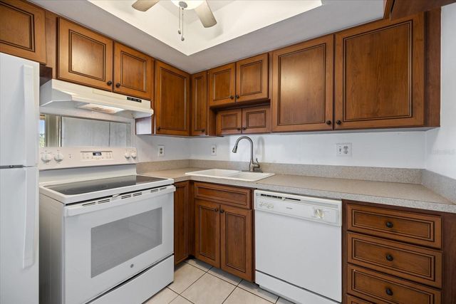 618 BIRD BAY DRIVE S 317, Venice, FL 34285