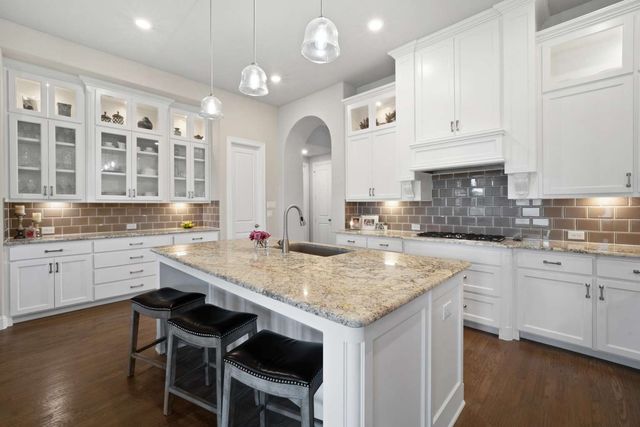 4336 Hazelwood Avenue, Frisco, TX 75034
