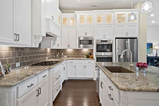 4336 Hazelwood Avenue, Frisco, TX 75034