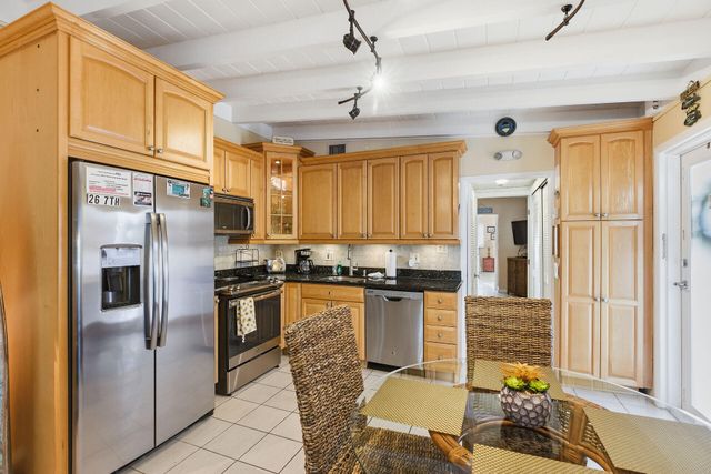 26 7 Street, Key Colony, FL 33051