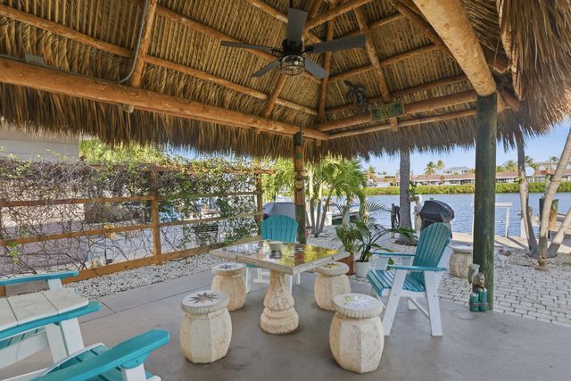 26 7 Street, Key Colony, FL 33051