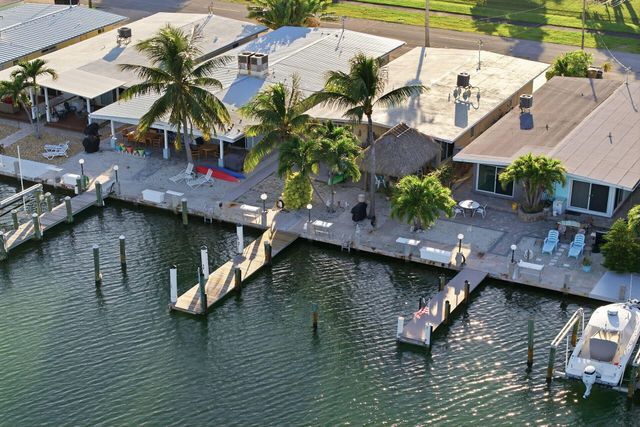 26 7 Street, Key Colony, FL 33051