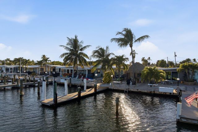 26 7 Street, Key Colony, FL 33051