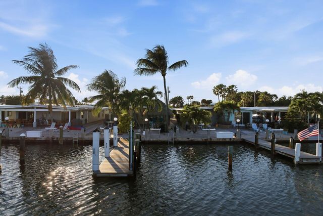 26 7 Street, Key Colony, FL 33051