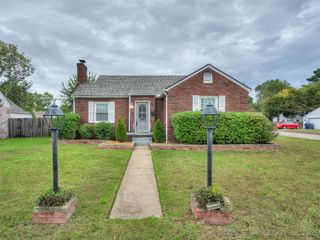 1347 S Richmond Avenue, Tulsa, OK 74112