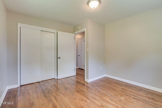 542 Ranier Drive, Kingsport, TN 37663