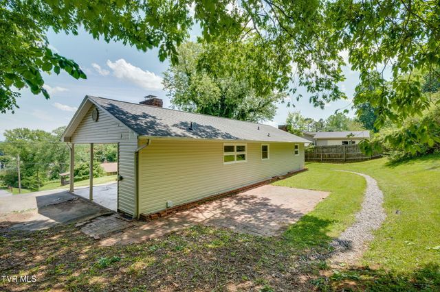 542 Ranier Drive, Kingsport, TN 37663