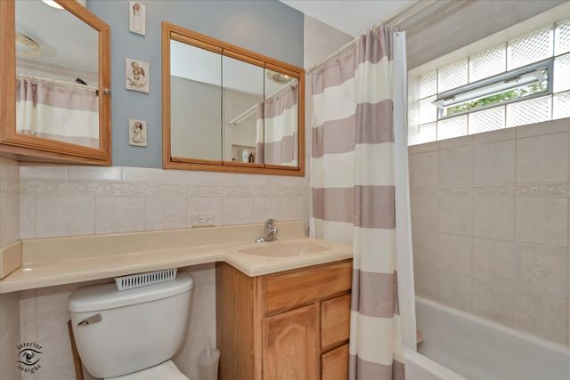 3741 W 121st Street, Alsip, IL 60803