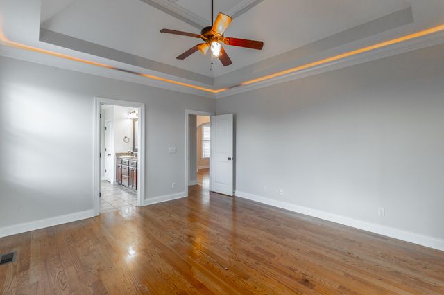 8076 Burgundy Circle, Chattanooga, TN 37421