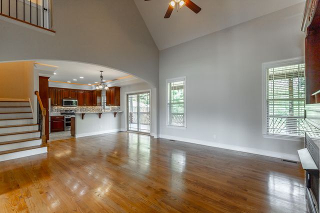 8076 Burgundy Circle, Chattanooga, TN 37421
