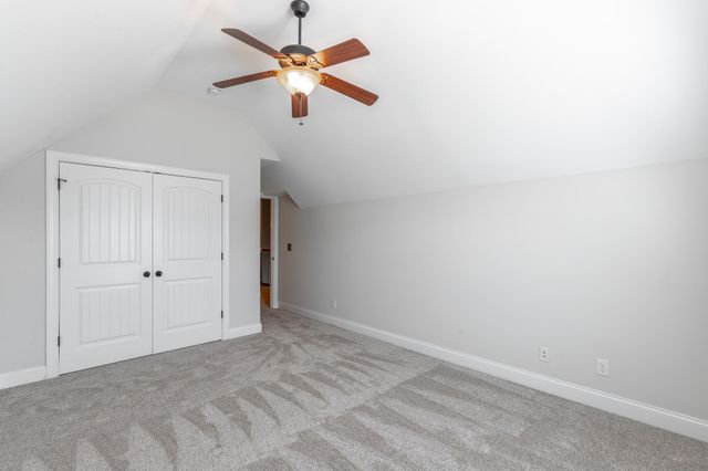 8076 Burgundy Circle, Chattanooga, TN 37421