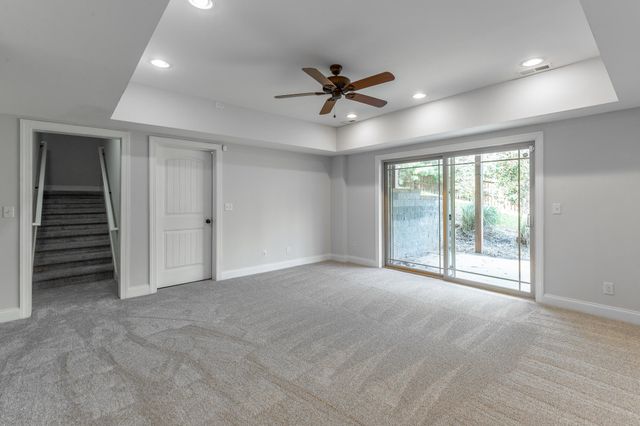 8076 Burgundy Circle, Chattanooga, TN 37421