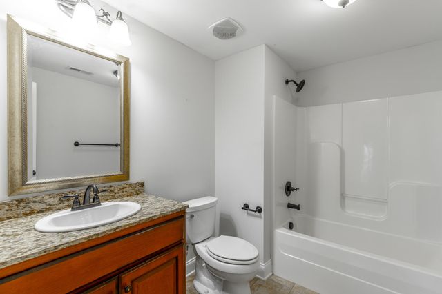 8076 Burgundy Circle, Chattanooga, TN 37421