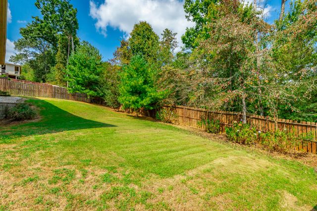 8076 Burgundy Circle, Chattanooga, TN 37421