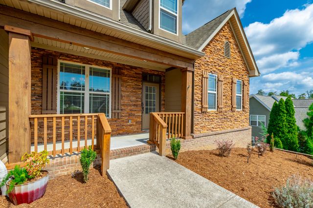 8076 Burgundy Circle, Chattanooga, TN 37421