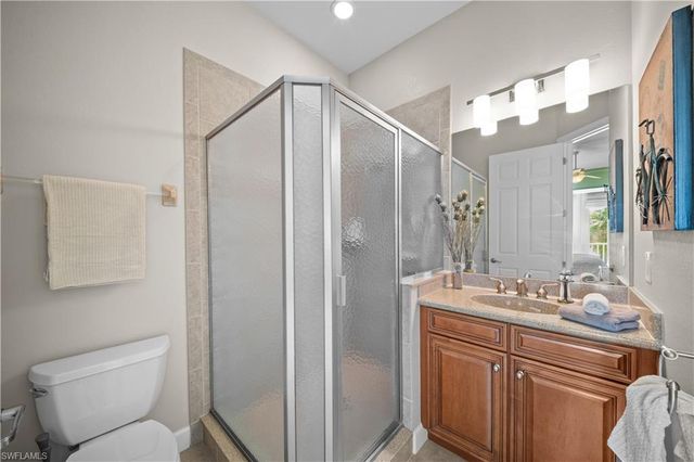 9220 Quartz LN # 202, Naples, FL 34120