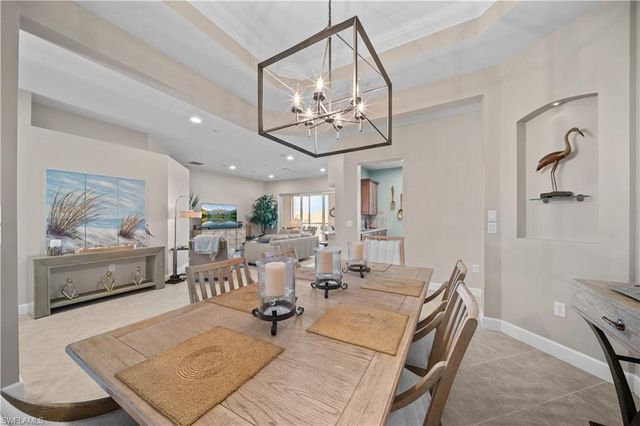 9220 Quartz LN # 202, Naples, FL 34120