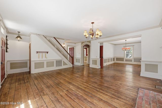 804 Pollock Street, New Bern, NC 28562