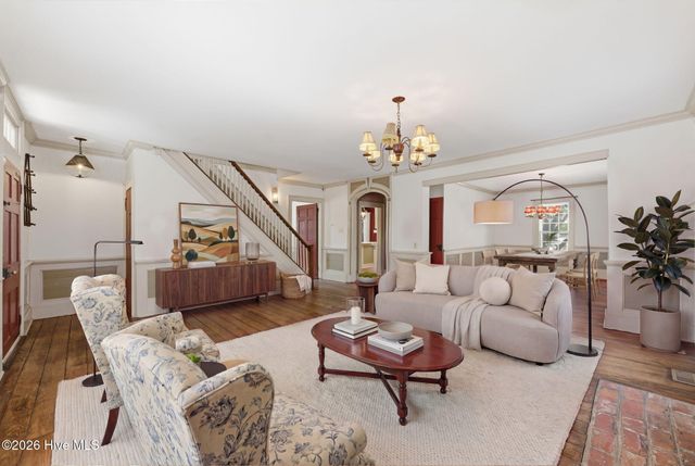 804 Pollock Street, New Bern, NC 28562