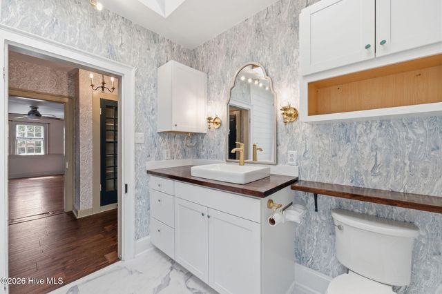 804 Pollock Street, New Bern, NC 28562