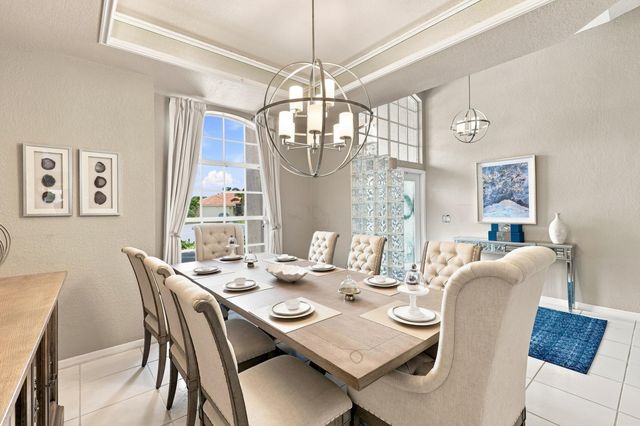 20369 HACIENDA Court, Boca Raton, FL 33498