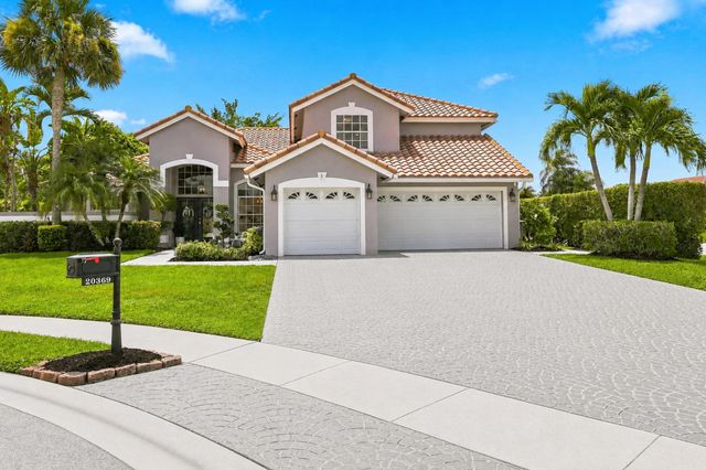 20369 HACIENDA Court, Boca Raton, FL 33498