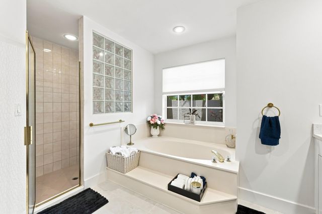 20369 HACIENDA Court, Boca Raton, FL 33498