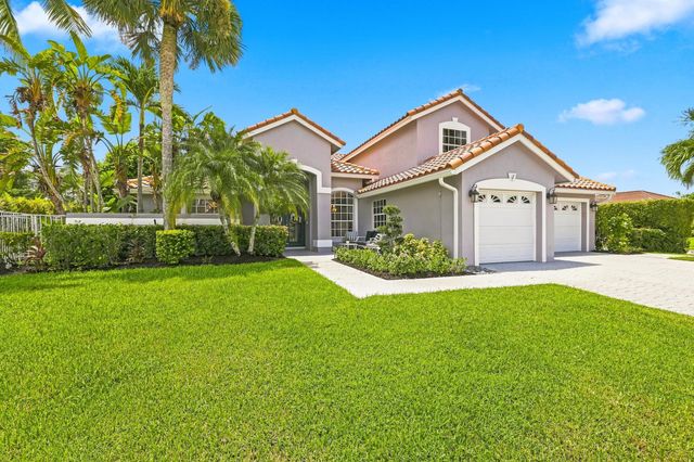 20369 HACIENDA Court, Boca Raton, FL 33498