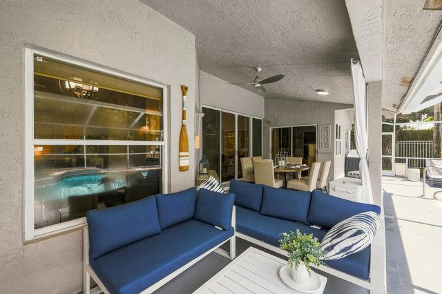20369 HACIENDA Court, Boca Raton, FL 33498