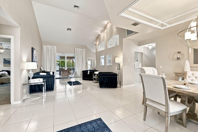 20369 HACIENDA Court, Boca Raton, FL 33498