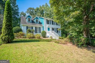 3052 Glynn Mill Drive, Snellville, GA 30039