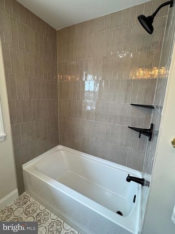 417 VETERANS DR, Palmyra, NJ 08065